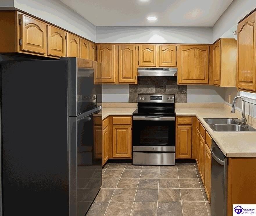 1617 W Crocus Dr - Photo 2 of 9