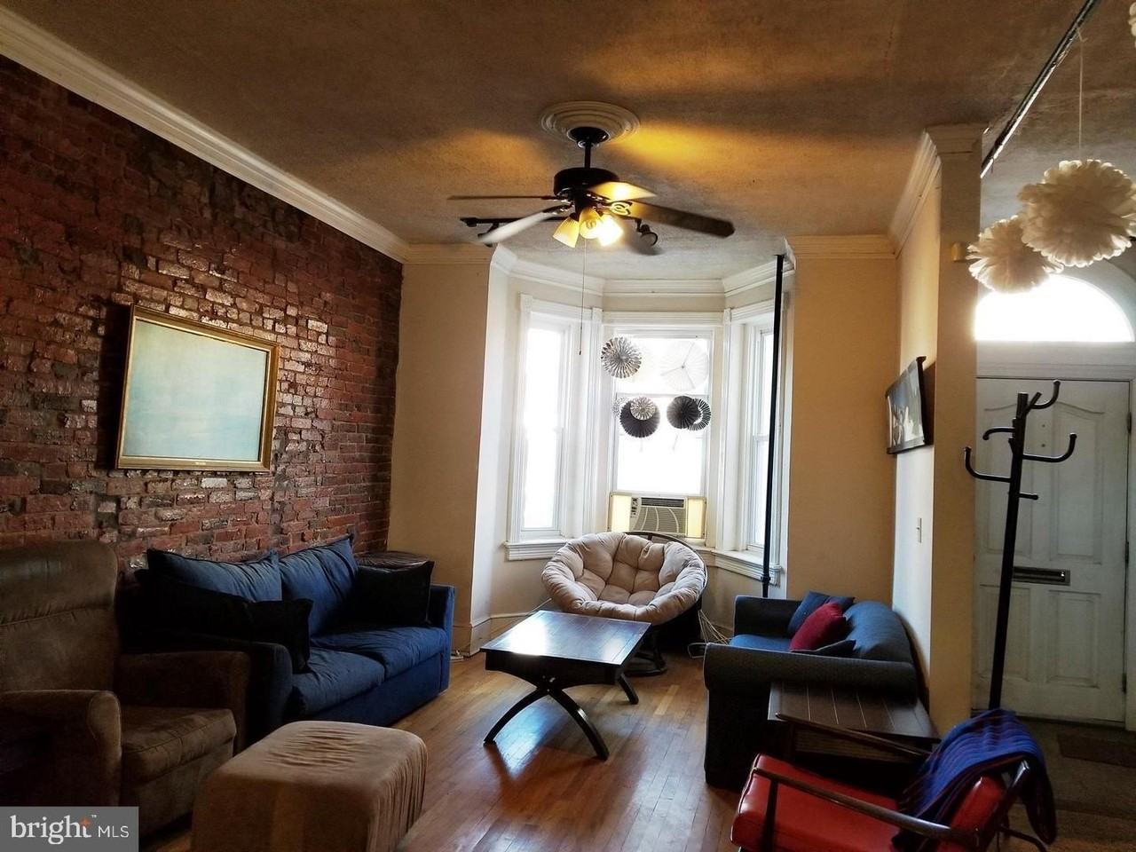 1377 F St Ne - Photo 2 of 13