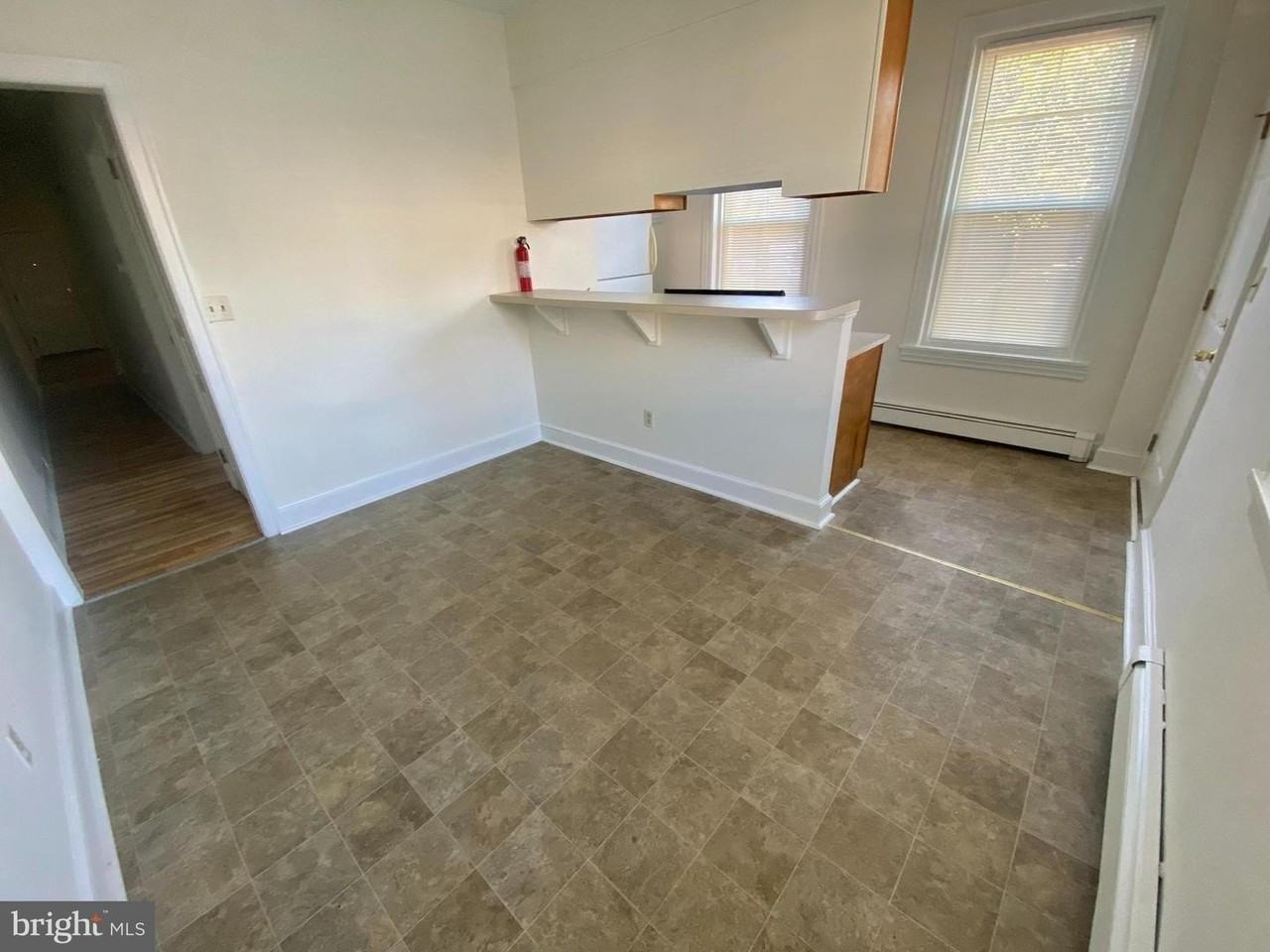 131 West 18th Street - Photo 6 of 17