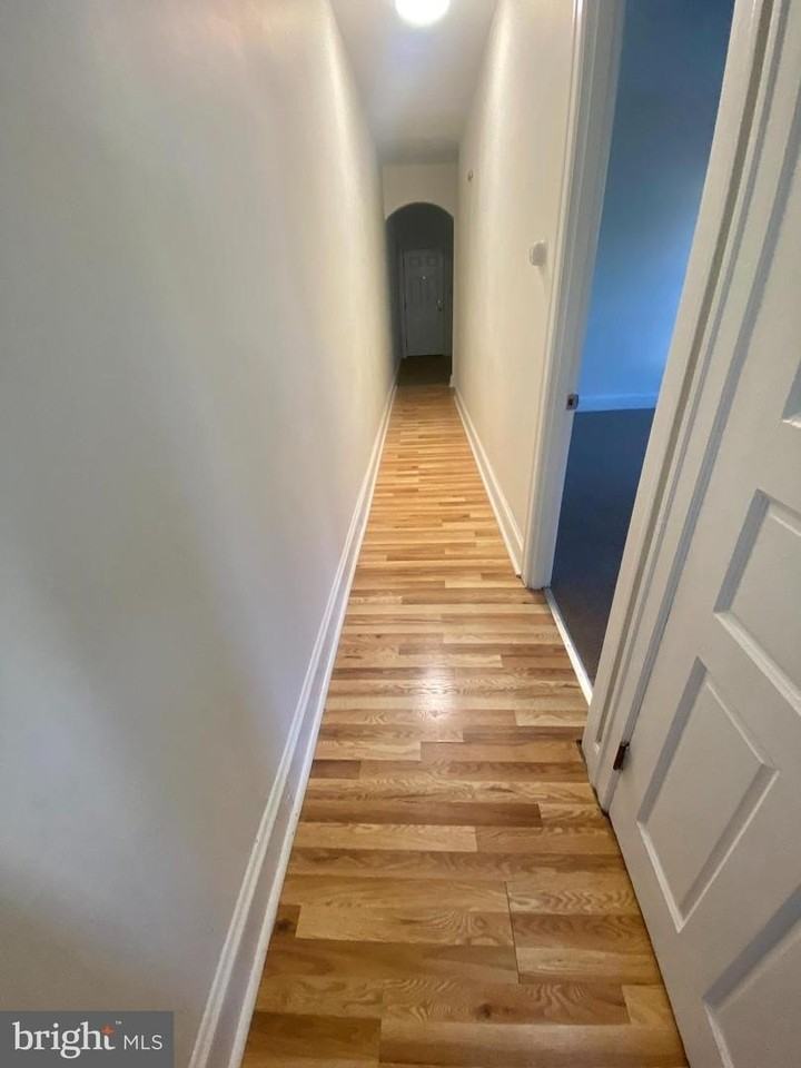 131 West 18th Street - Photo 7 of 17