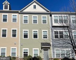 featured image of 14327 Summit View Ln