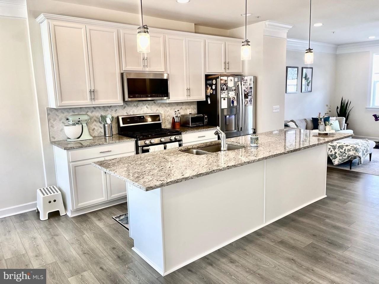 14327 Summit View Ln - Photo 3 of 21