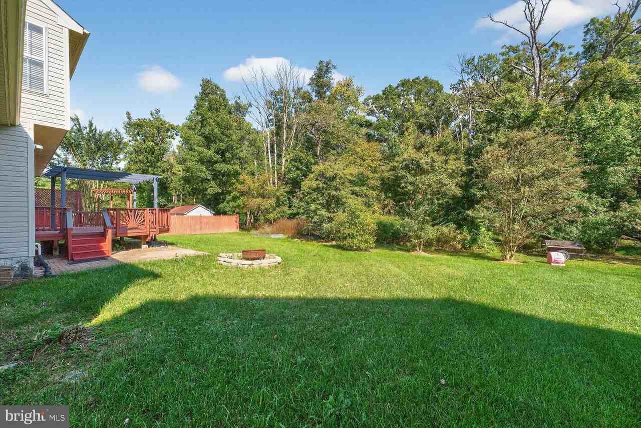 9624 Stuart Ln - Photo 3 of 20