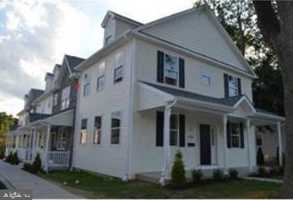 featured image of 1043 Easton Rd Apt C #Apt C