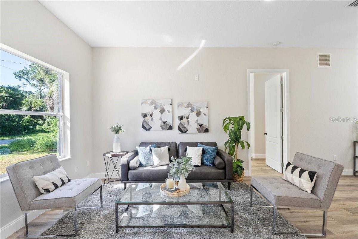 3470 Elias Cir - Photo 2 of 8