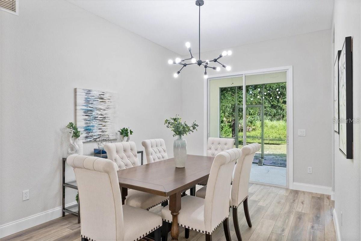 3470 Elias Cir - Photo 5 of 8