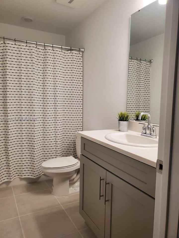 3563 Davenport Creek Court - Photo 6 of 12