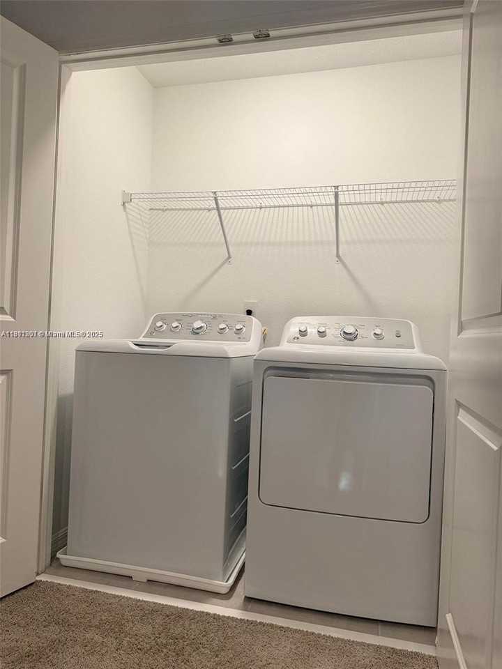 3563 Davenport Creek Court - Photo 7 of 12