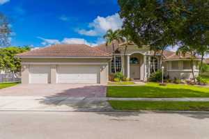 featured image of 14032 Nw 15th Dr