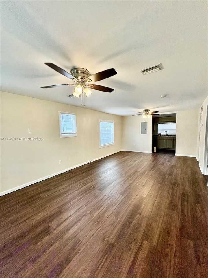 702 50th Street #1 - Photo 3 of 12