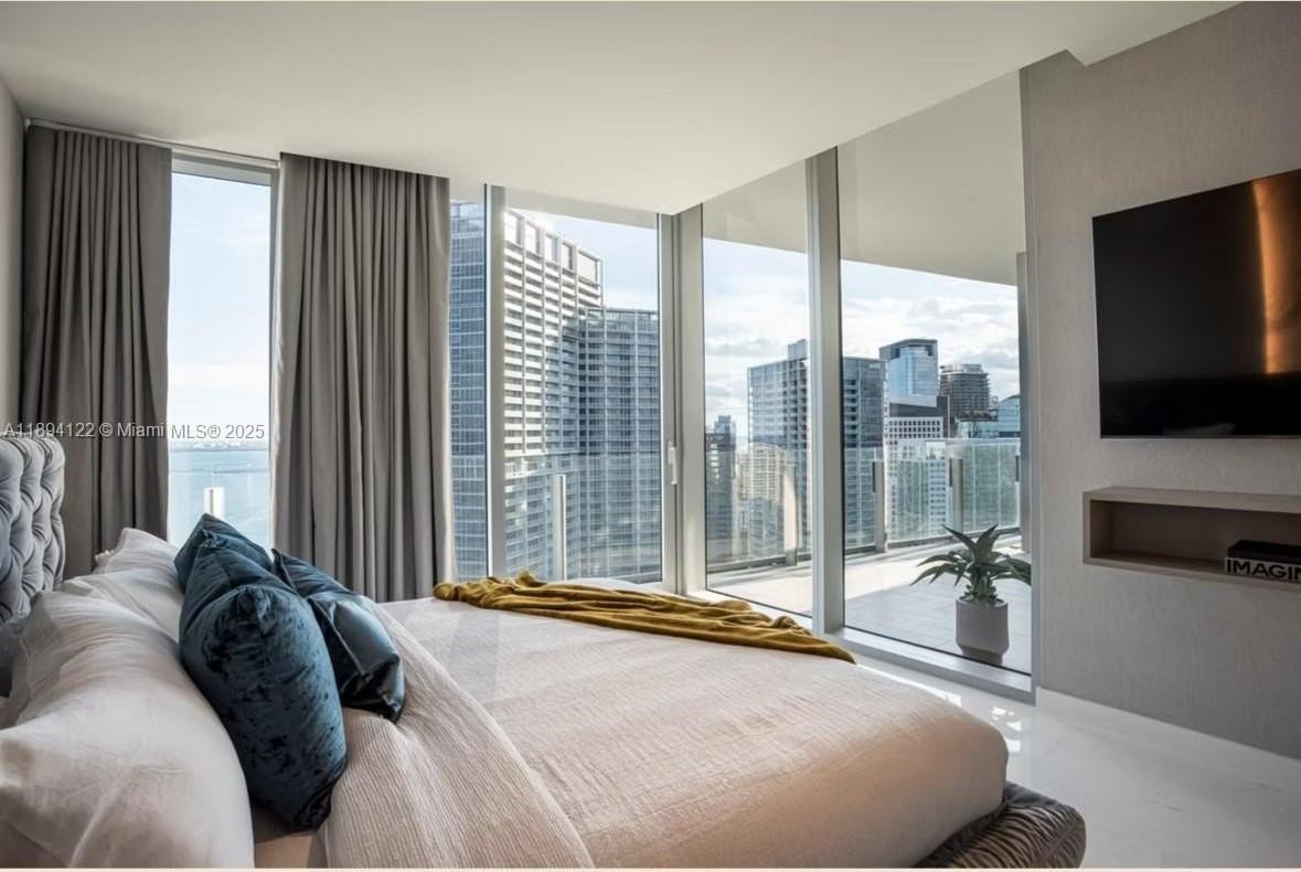 300 Biscayne Boulevard Way #4105W - Photo 7 of 23