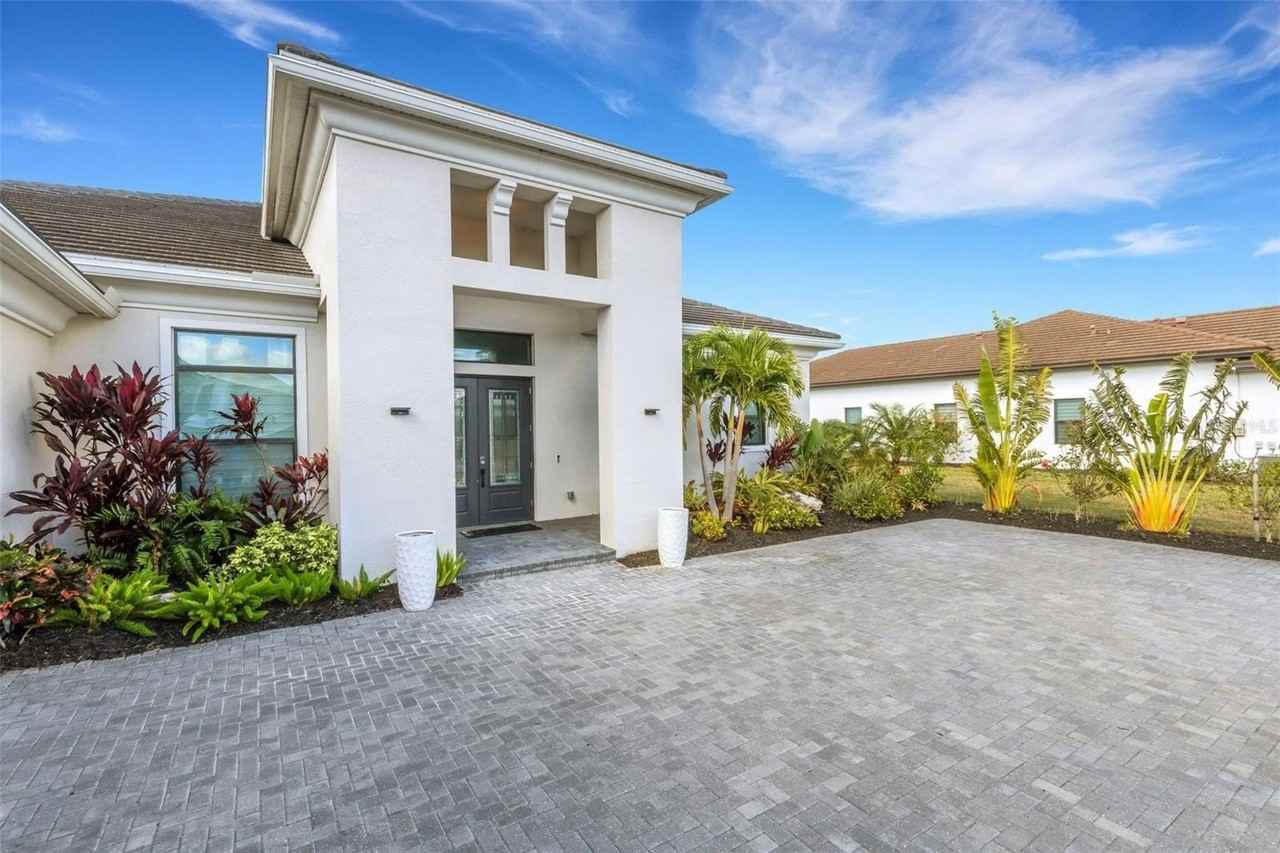 8921 Artisan Way - Photo 6 of 50