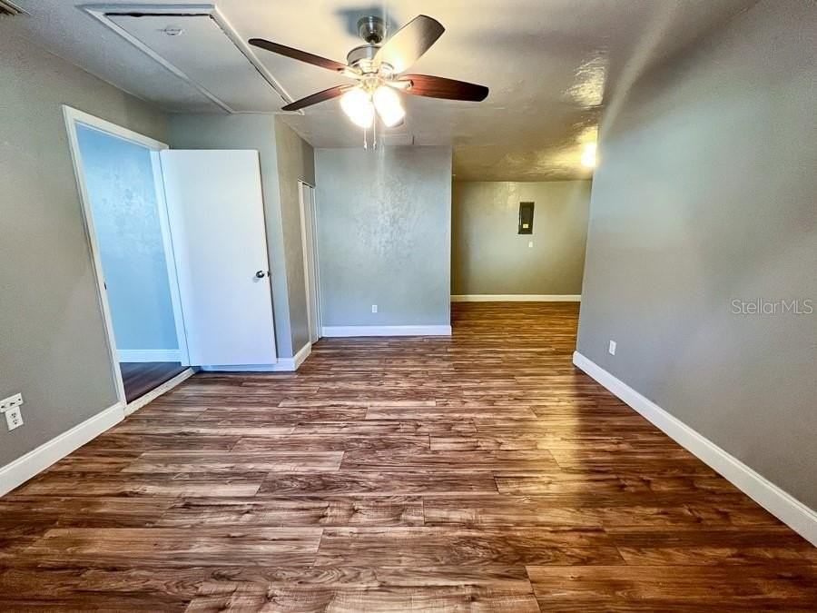 4607 Nw 40th St - Photo 7 of 36