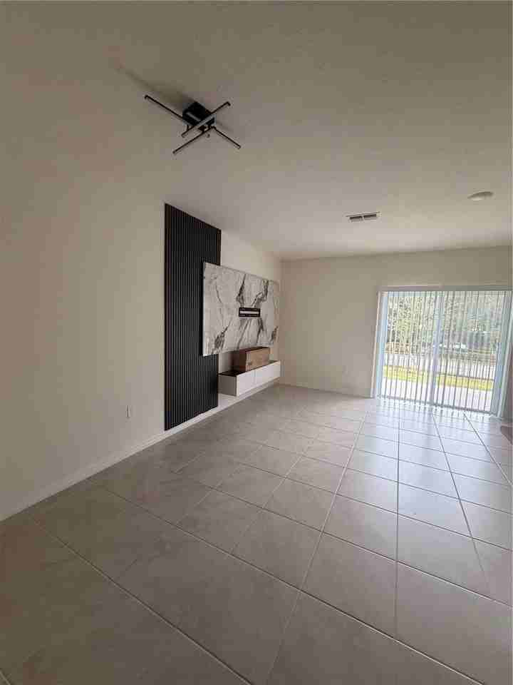 1757 Rock Elm Rd - Photo 6 of 15