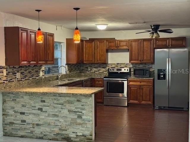 112 Crescent Blvd - Photo 4 of 19