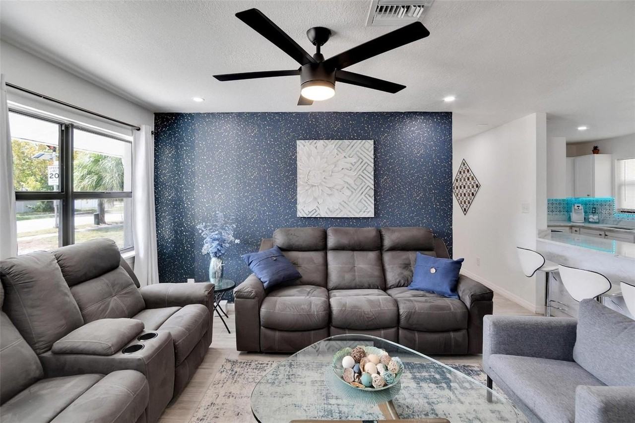 4731 W Montgomery Ave - Photo 6 of 50