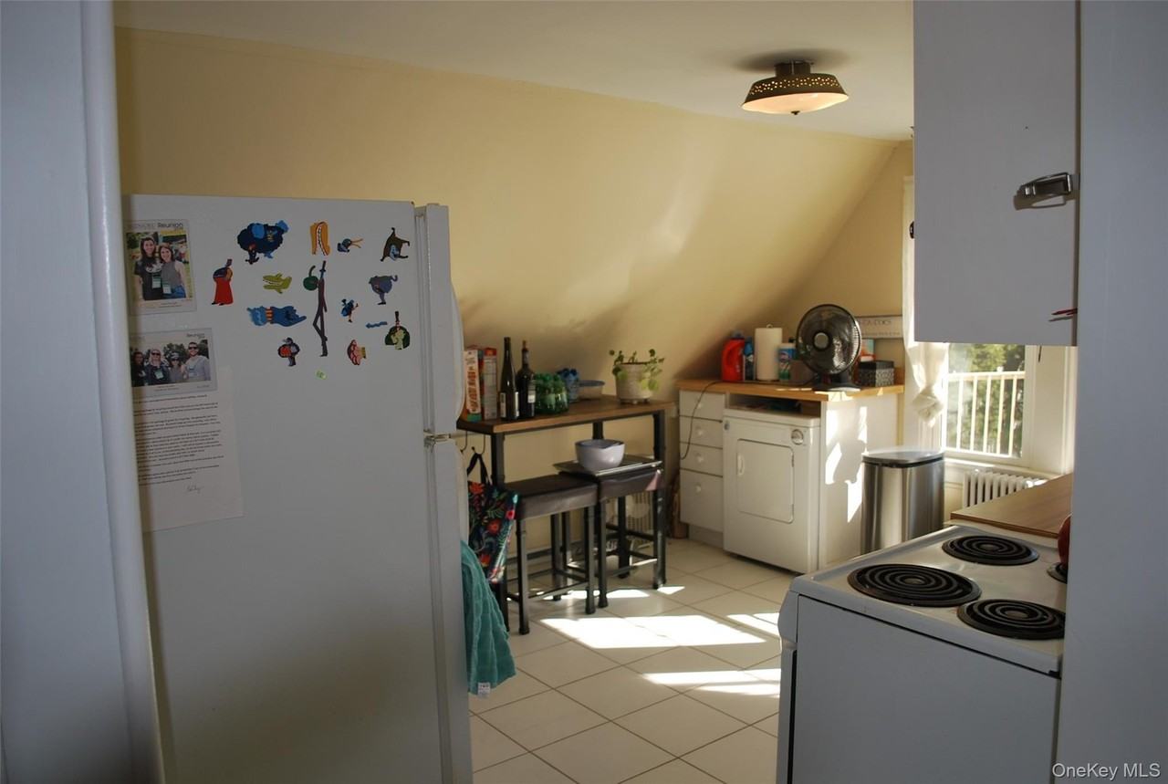 35 Oakland Ave - Photo 6 of 23