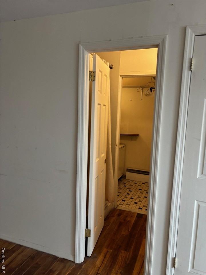 3370 Prince St #907 - Photo 4 of 4