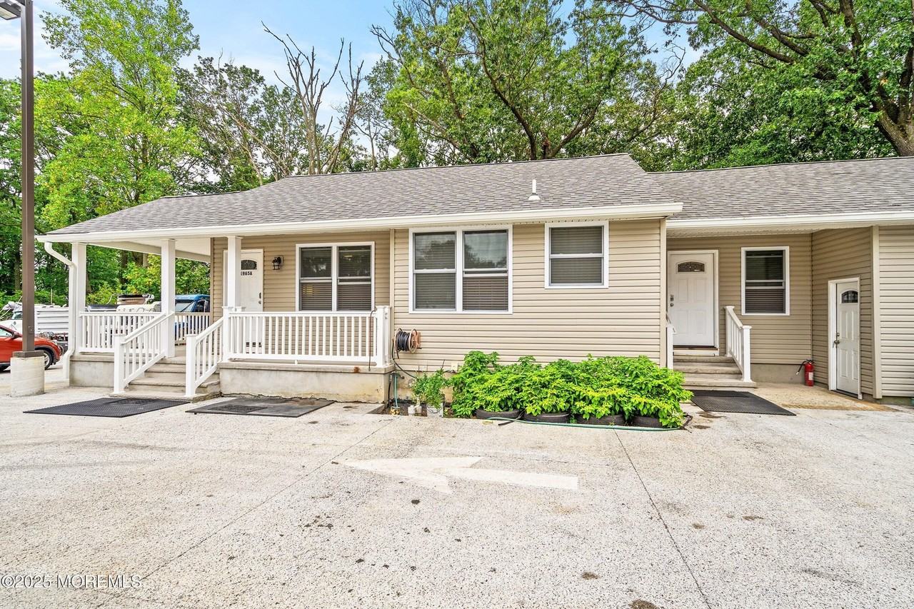 1965 Route 35 unit: A #A - Photo 3 of 19