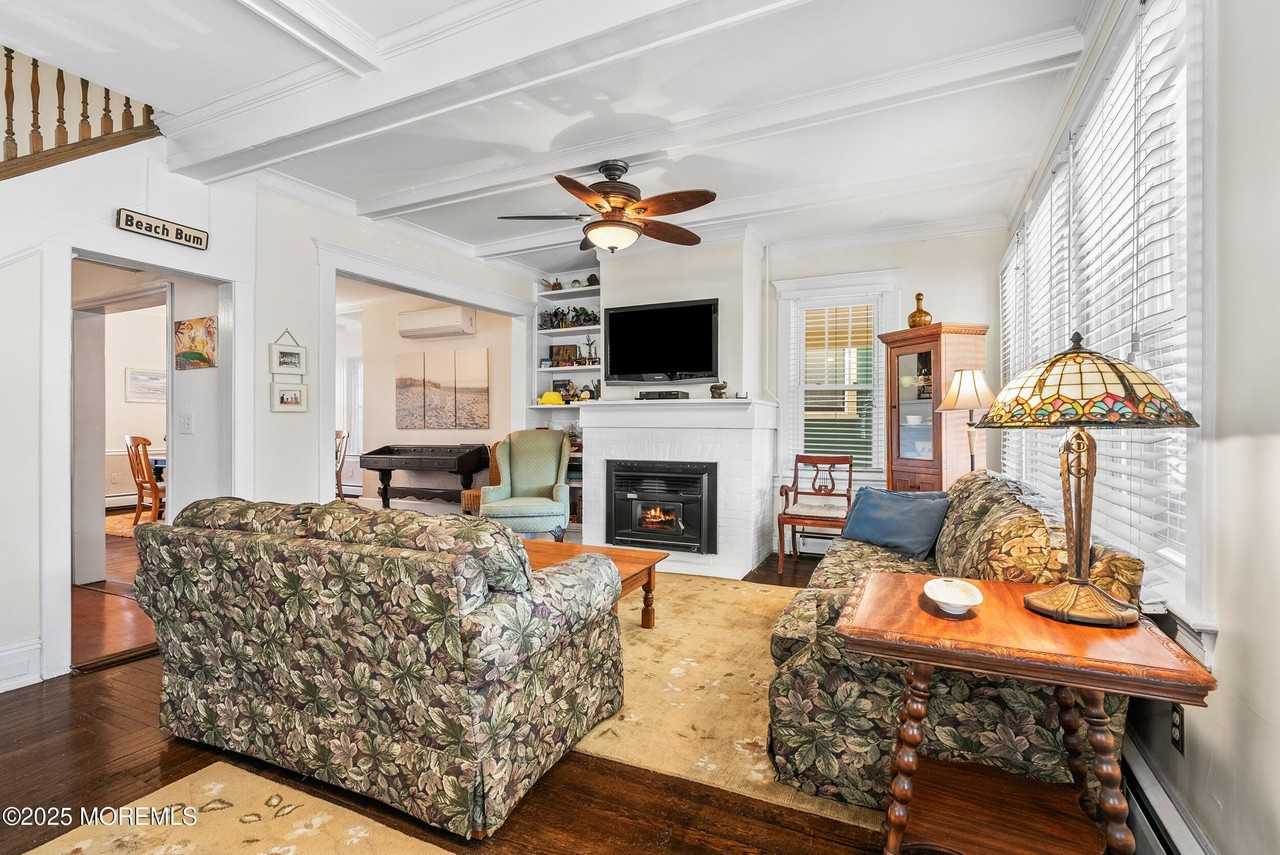 83 Main Ave - Photo 3 of 35