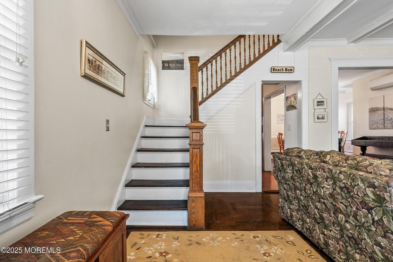 83 Main Ave - Photo 4 of 35