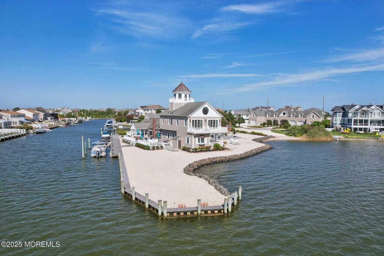 125 Highway 35 S - Photo 3 of 48