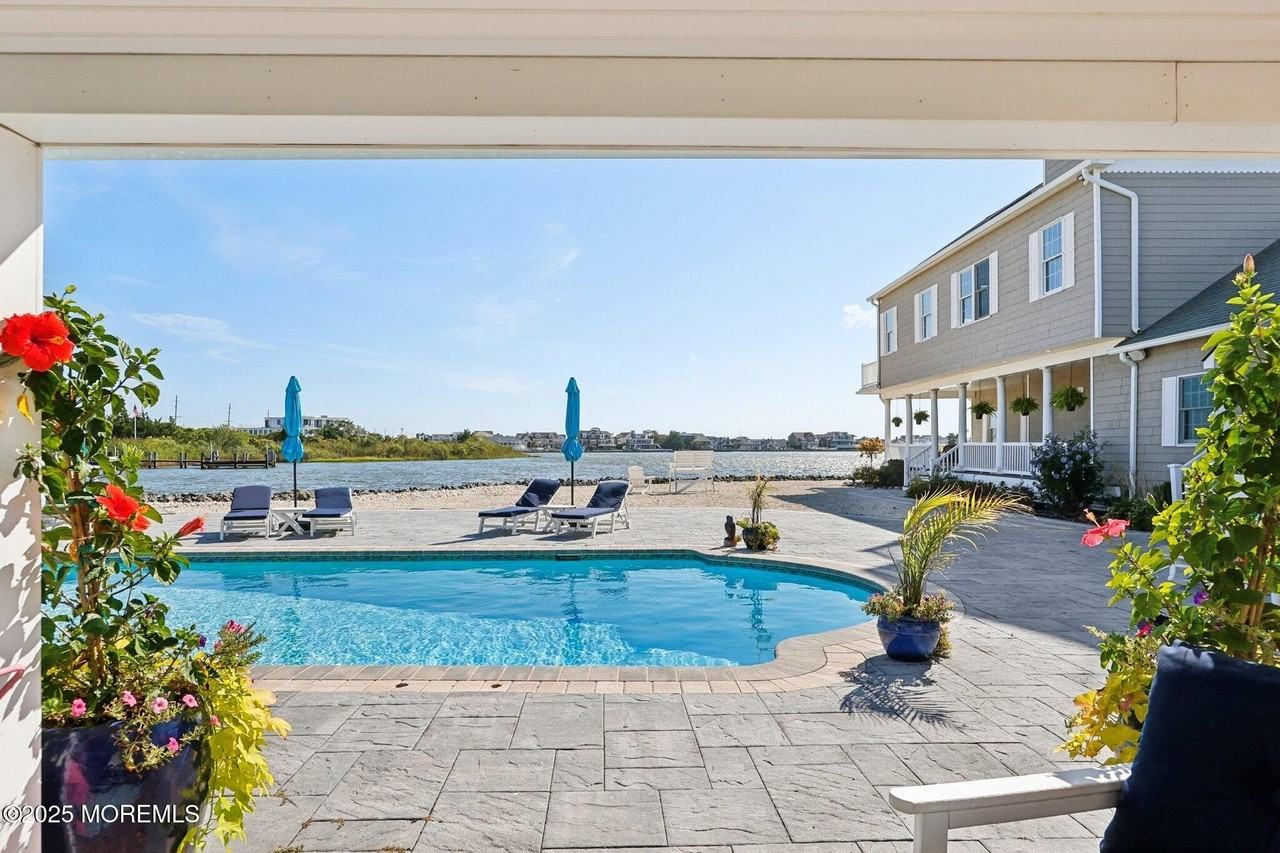 125 Highway 35 S - Photo 7 of 48