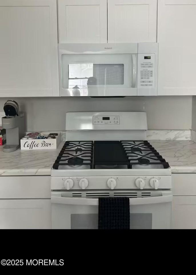 1608 Summerfield Ave - Photo 5 of 10