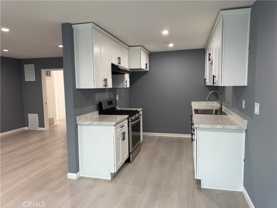 6722 Whitsett Ave - Photo 1 of 1