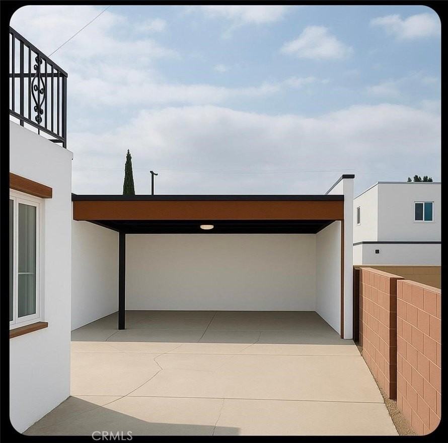 11934 Runnymede St #3 - Photo 3 of 10