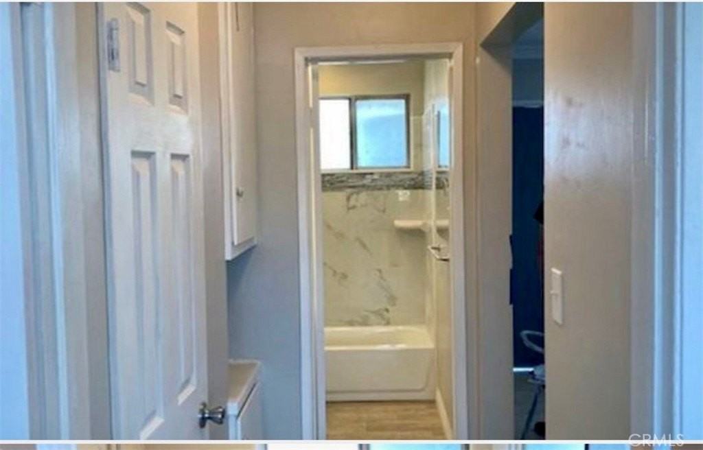 11934 Runnymede St #3 - Photo 5 of 10