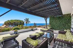 featured image of 2142 Ruby Pl