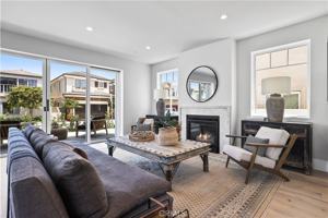 featured image of 825 W Bay Ave #A