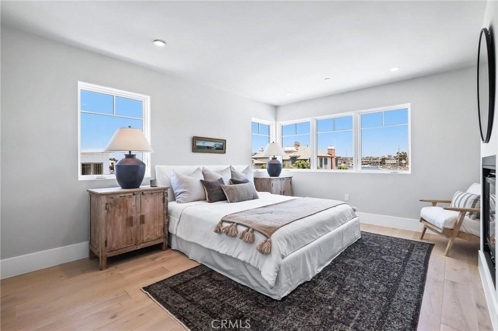 825 W Bay Ave #A - Photo 7 of 22