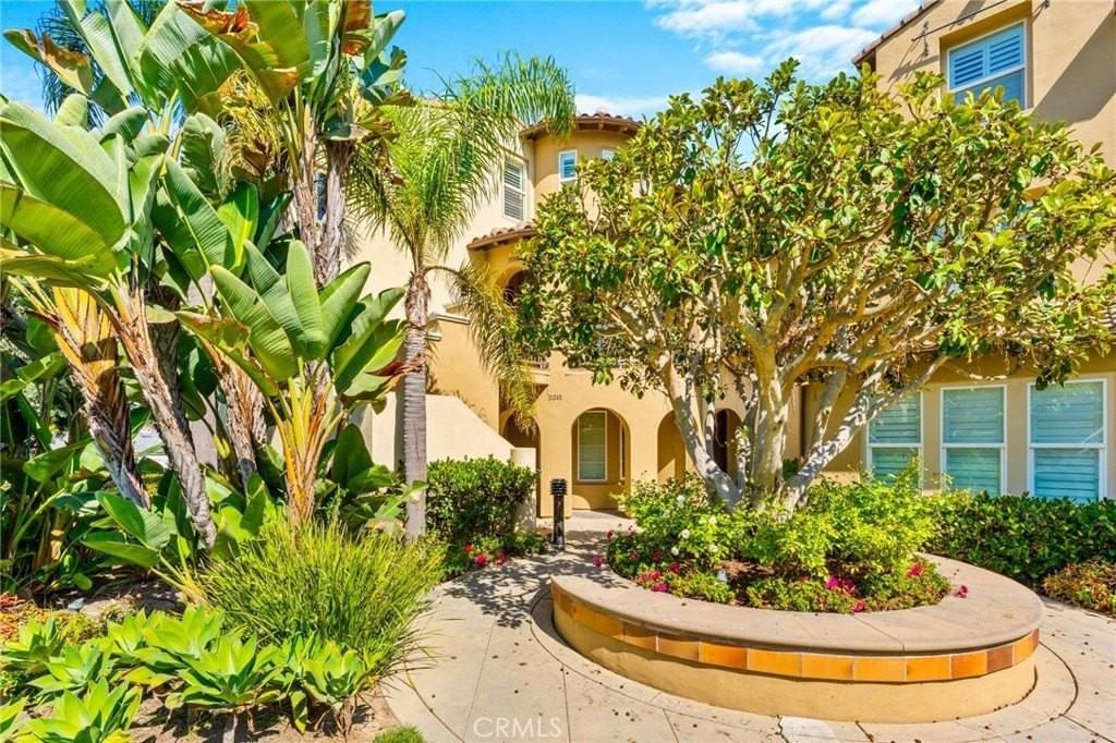 21249 Alanis Cir - Photo 2 of 45