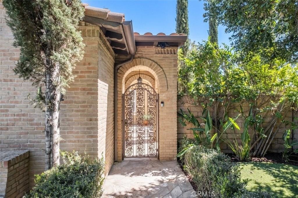 20 Lookout - Photo 2 of 34