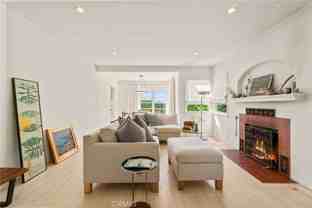 820 Opal St - Photo 1 of 1