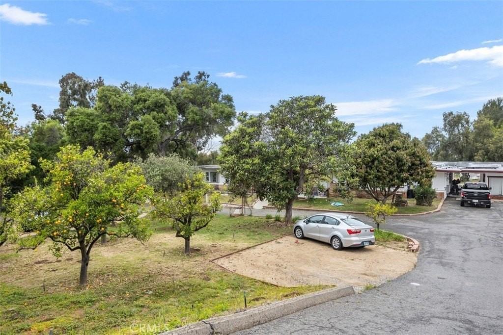 1840 Gum Tree Ln #C - Photo 2 of 37