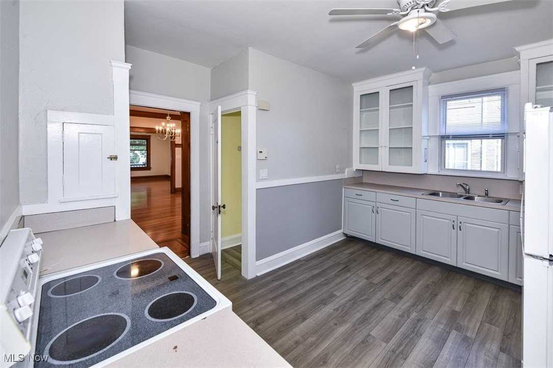 3301 West Boulevard #1 - Photo 6 of 15