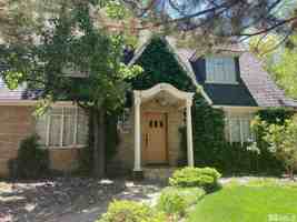 featured image of 650 California Ave