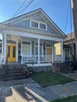 featured image of 2422 General Pershing St