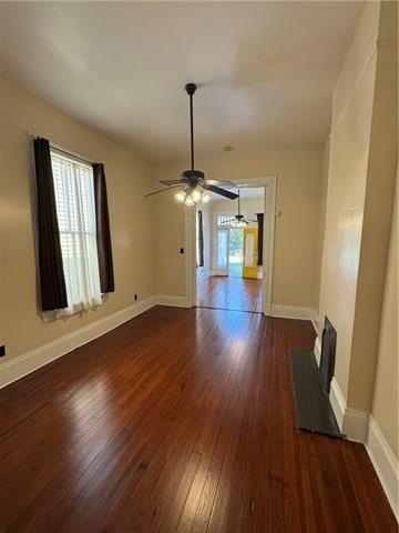 2422 General Pershing St - Photo 7 of 15