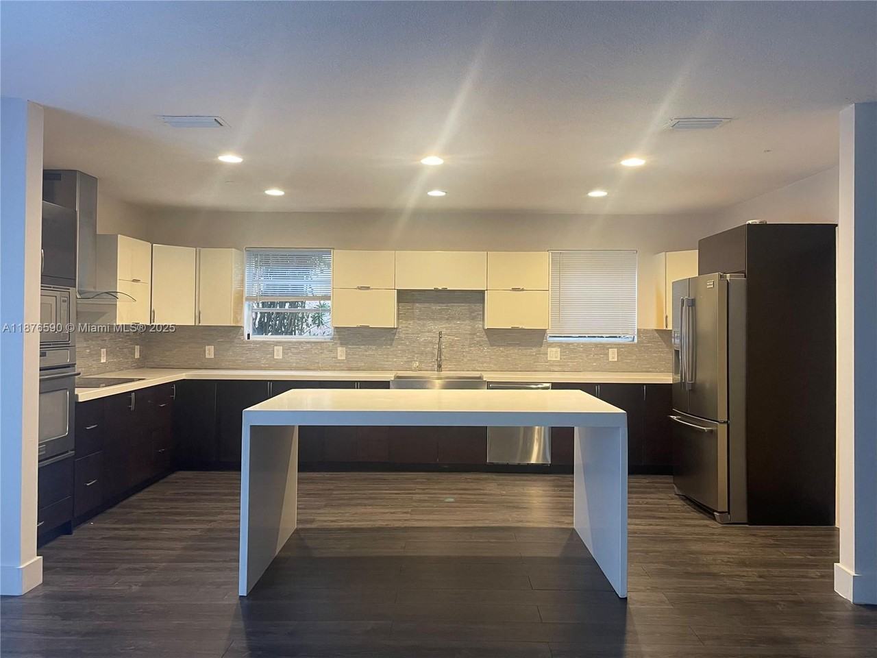 4021 Red Rd #4021 - Photo 2 of 8