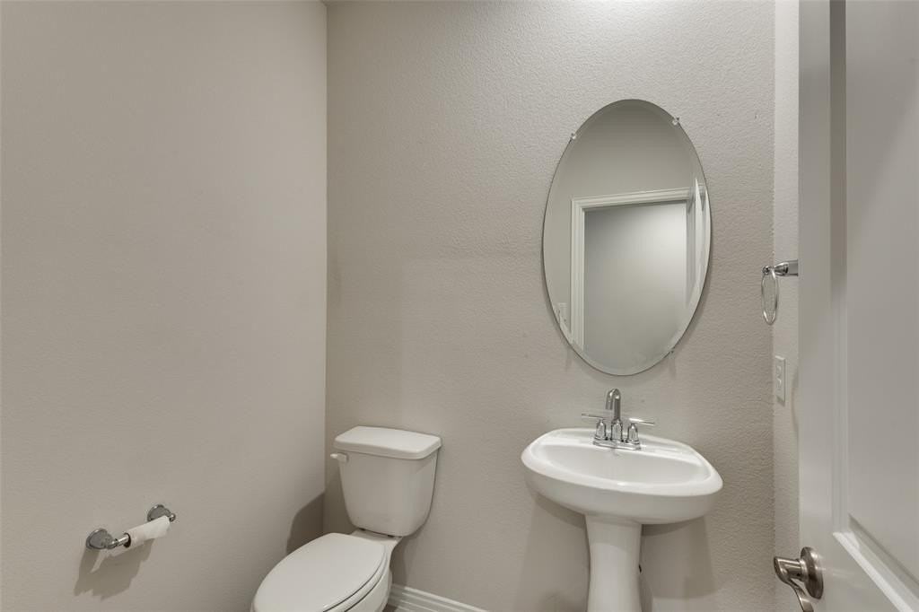 1505 Mineral Point Pl - Photo 6 of 24