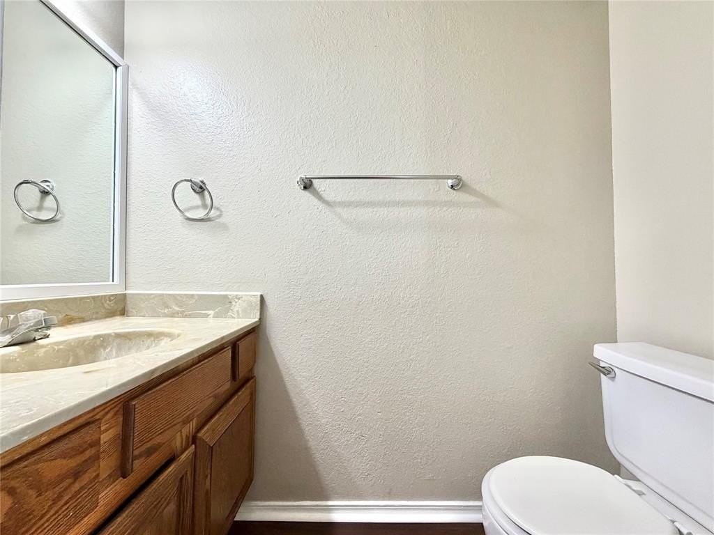 3051 Olympia Dr - Photo 3 of 12