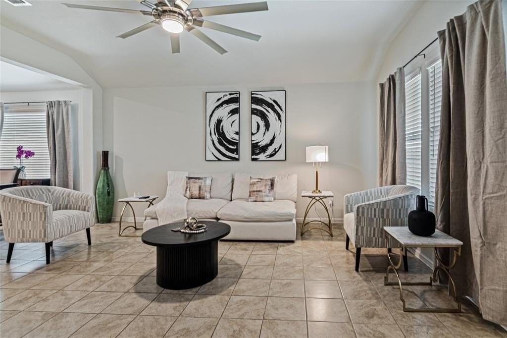 6925 Tide Ln - Photo 6 of 33