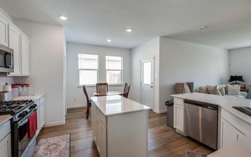 8424 Gray Squirrel Lane - Photo 7 of 22