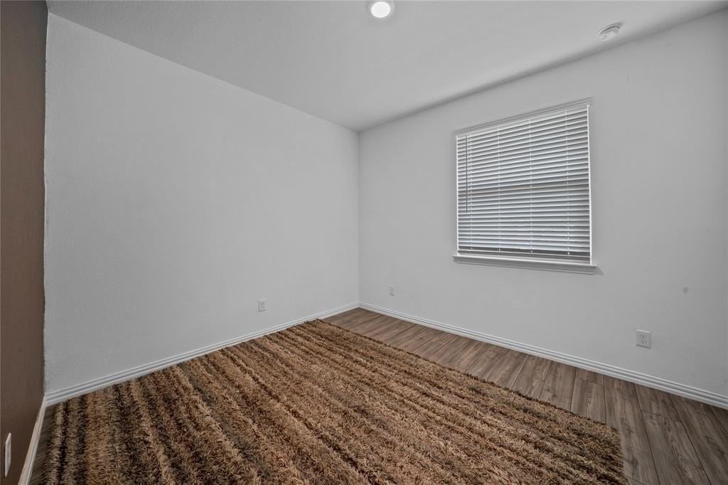 7109 Dandelion Drive - Photo 4 of 36