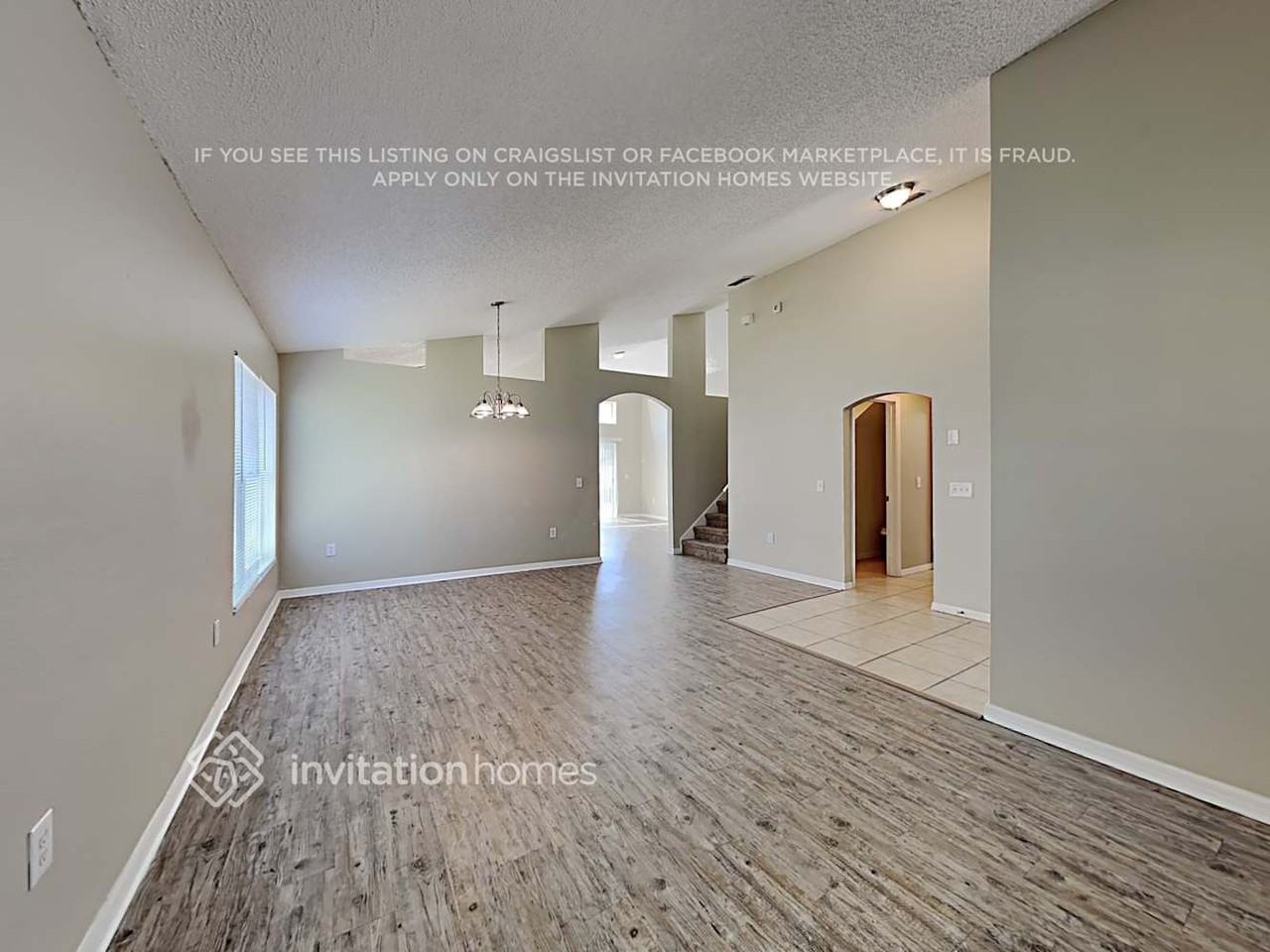 142 Southampton Dr - Photo 5 of 19