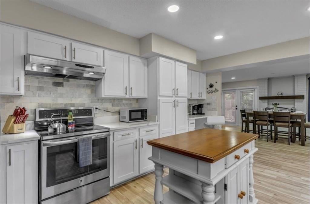 1709 Elk Grove Drive - Photo 6 of 35